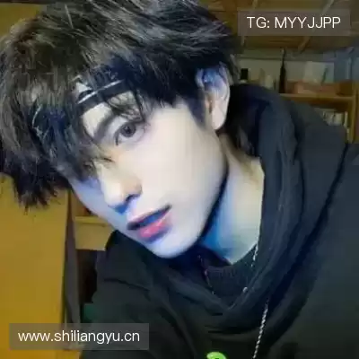 焦轲益
